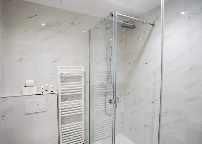 Modern Luxury Style & Serenity דירה פריז