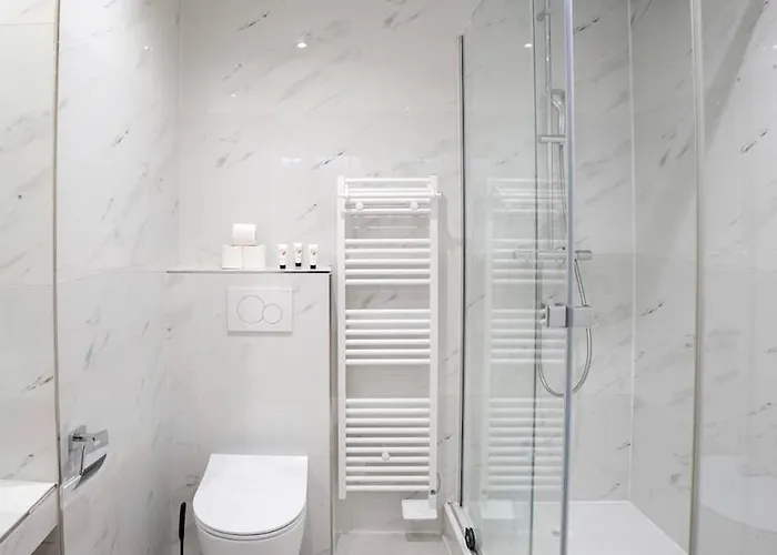 Modern Luxury Style & Serenity * פריז